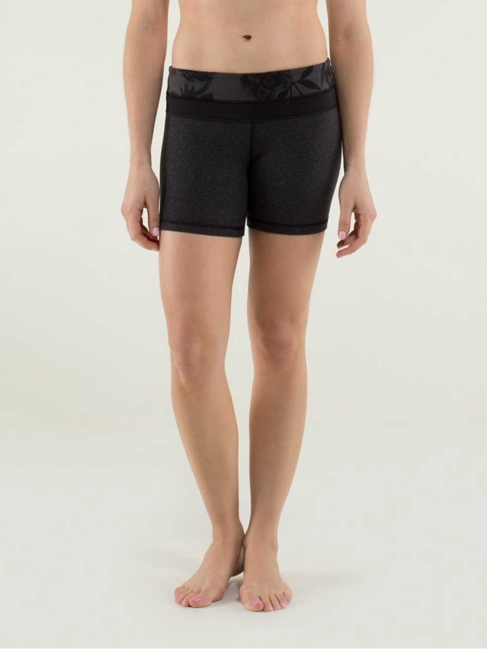Lululemon Reverse Groove Short (Regular) - Picture 2 of 11